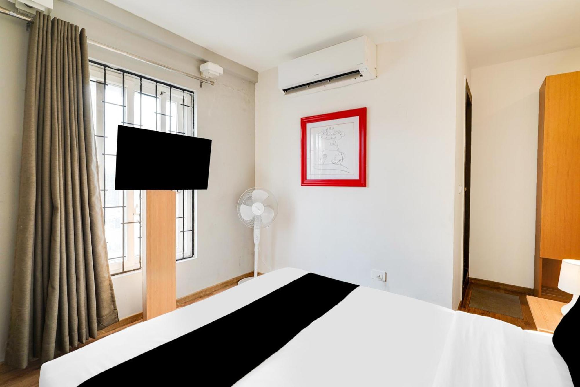 Super Townhouse Btm Layout Near Madiwala Lake Formerly Q Rooms Bangalore Exterior foto